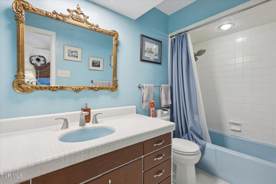 Photo #19: 2021 Westwind Drive