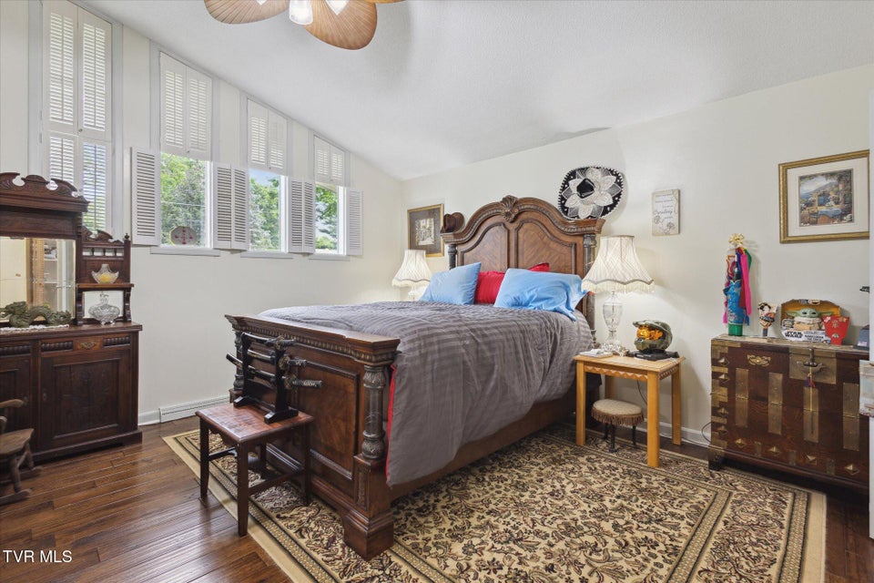 Photo #17: 2021 Westwind Drive