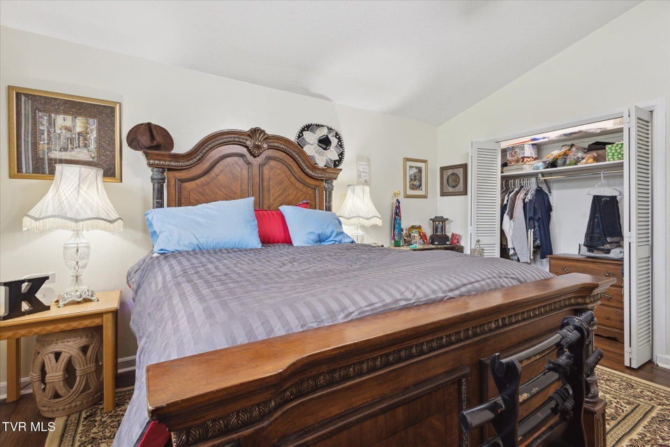 Photo #18: 2021 Westwind Drive