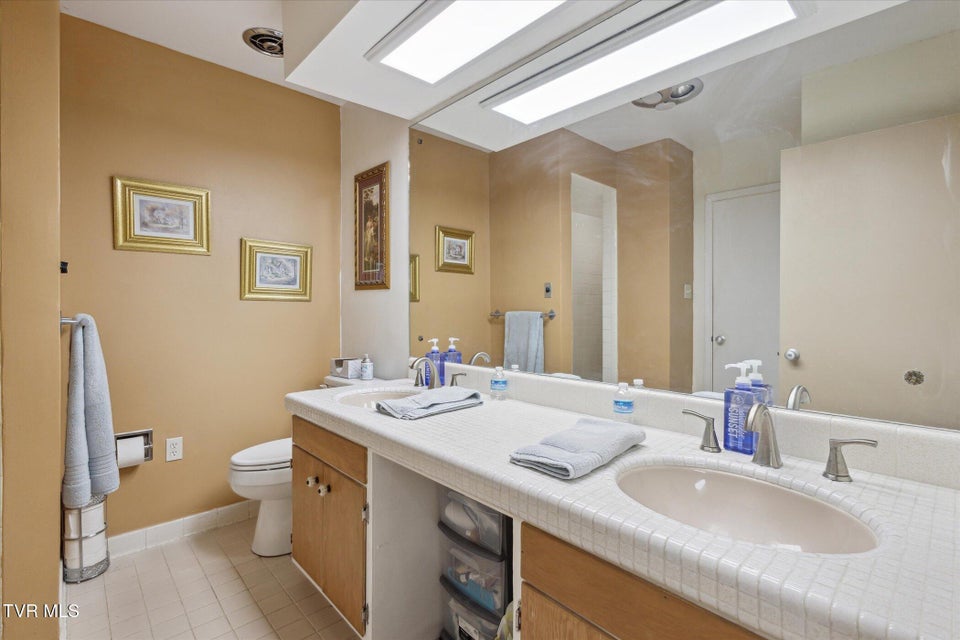 Photo #22: 2021 Westwind Drive
