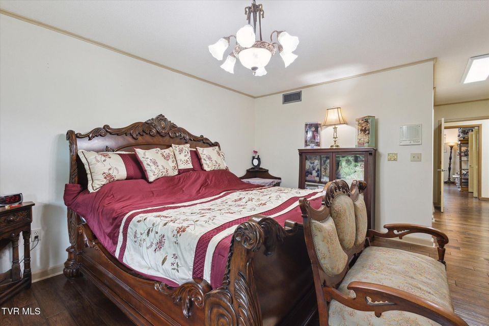 Photo #21: 2021 Westwind Drive