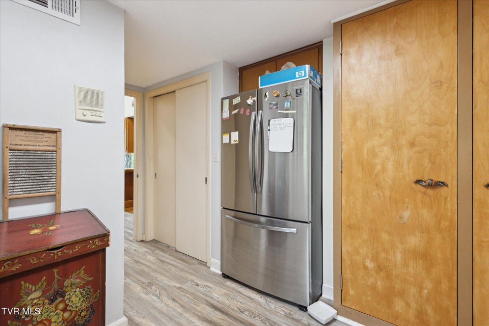 Photo #14: 2021 Westwind Drive
