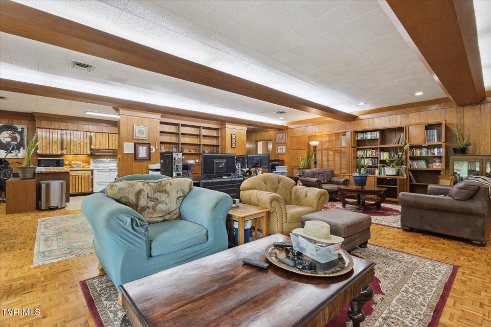 Photo #28: 2021 Westwind Drive
