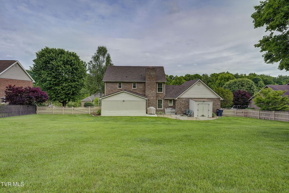 Photo #7: 719 Valley Drive