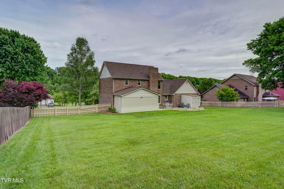 Photo #9: 719 Valley Drive