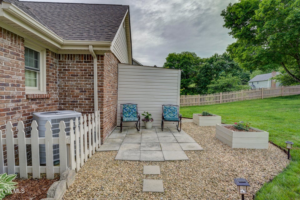 Photo #6: 719 Valley Drive
