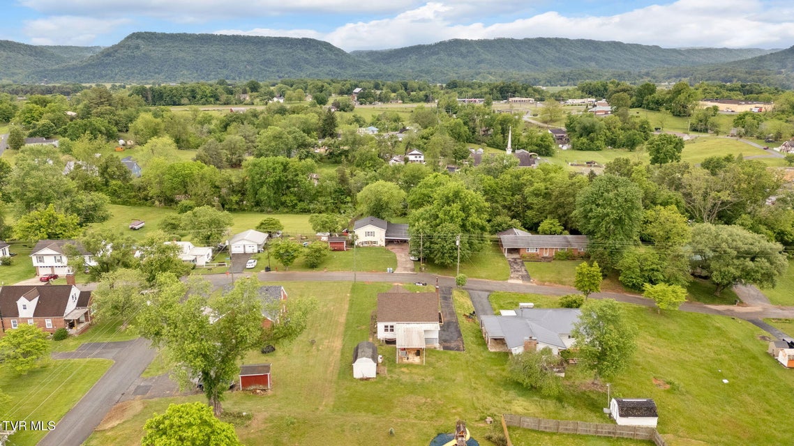 Photo #6: 223 Grandview Street