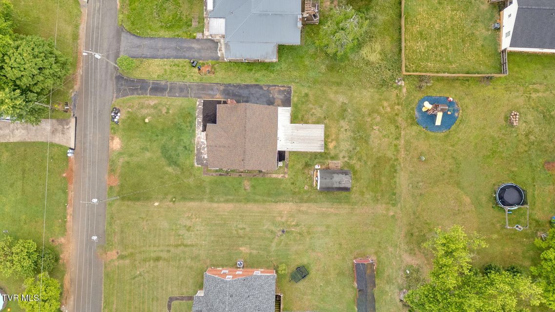Photo #8: 223 Grandview Street