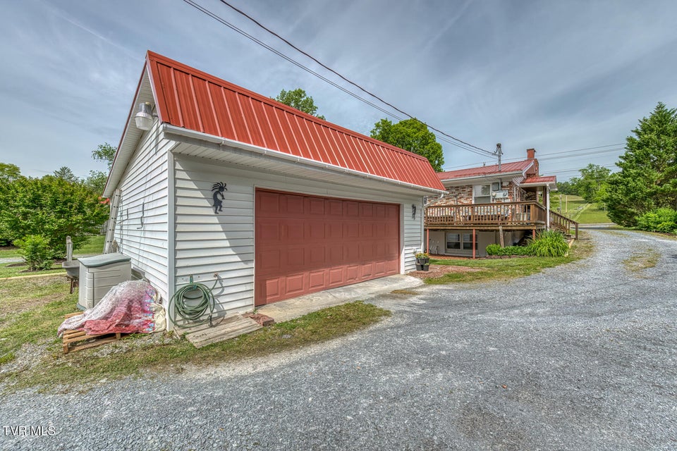 Photo #66: 629 Buffalo Road