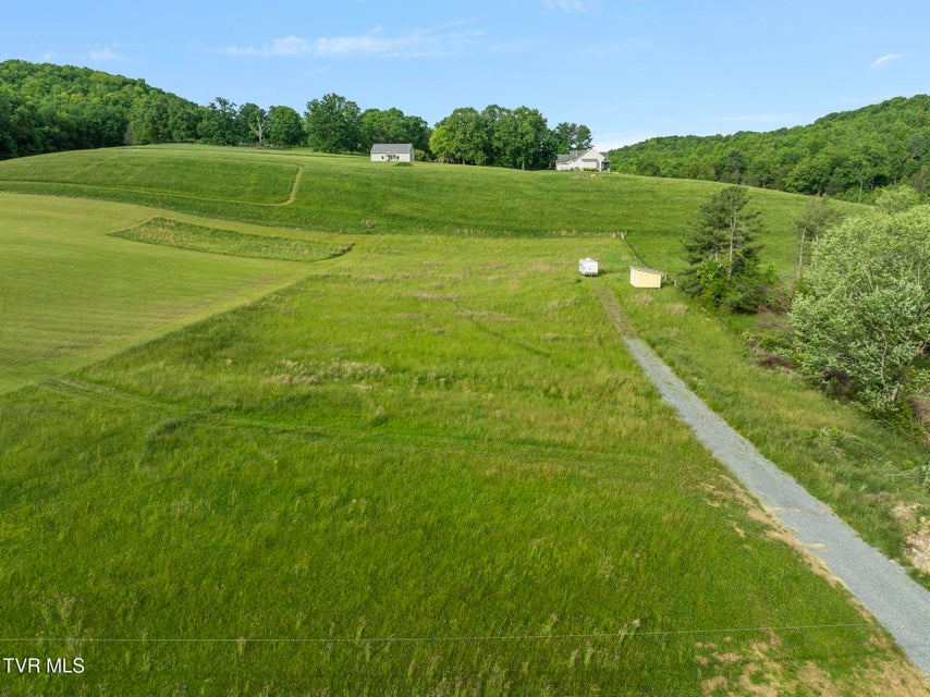 Photo #26: 736 Laurels Road