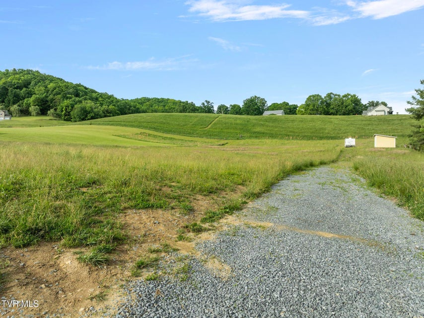 Photo #27: 736 Laurels Road
