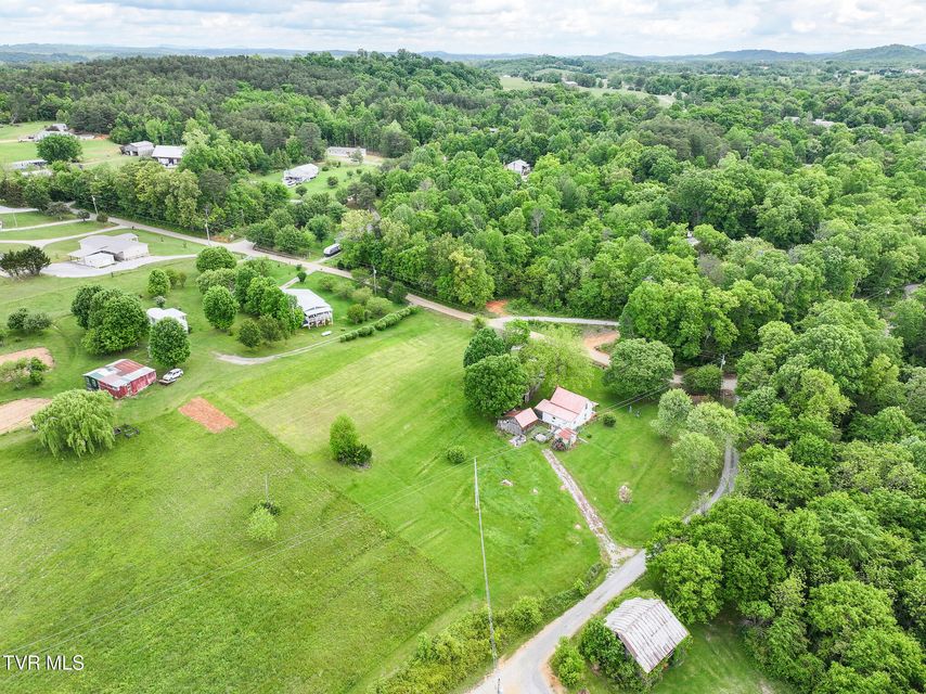 Photo #8: 580 Cartwheel Road