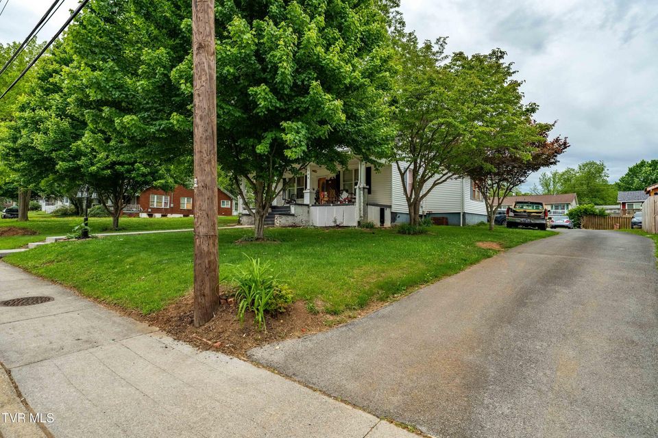 Photo #3: 108 W G Street
