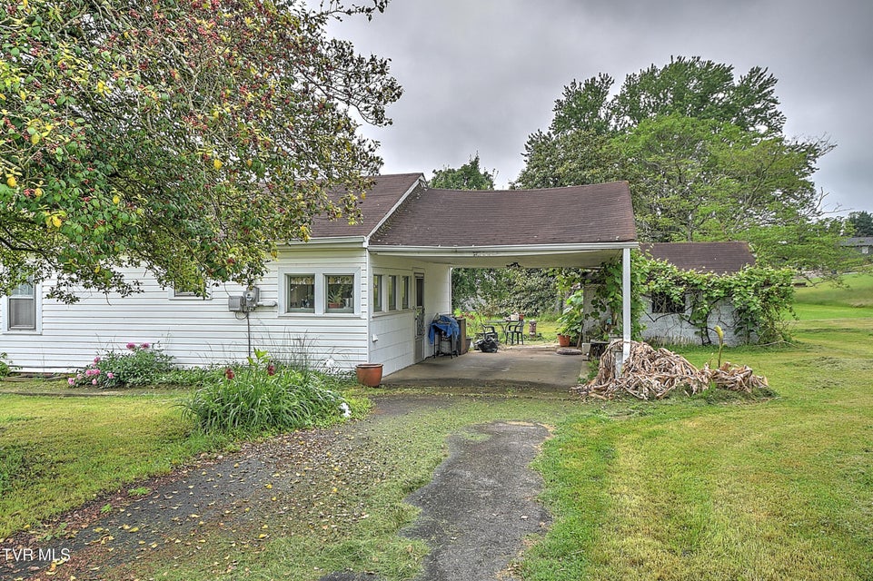 Photo #2: 201 Dover Avenue