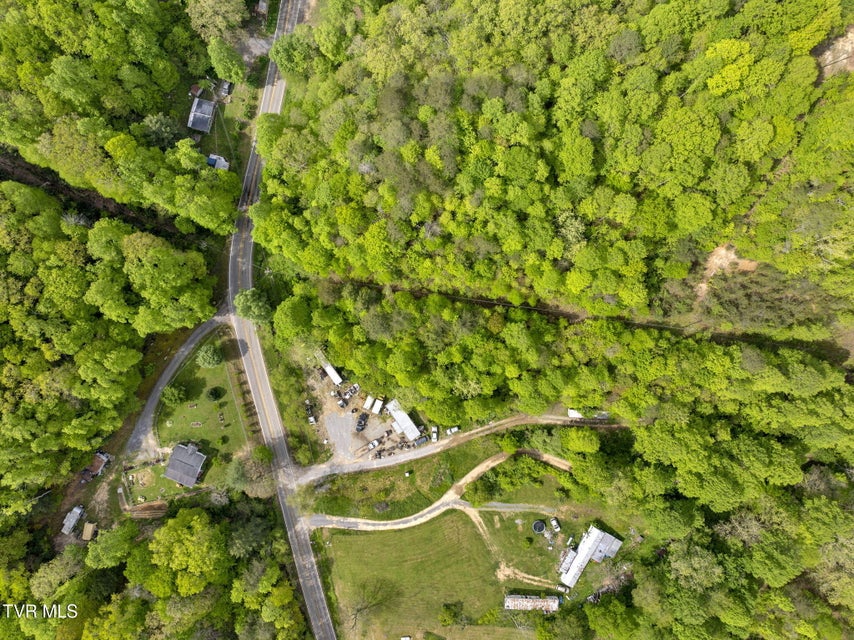 Photo #13: 4465 Hanging Rock Parkway