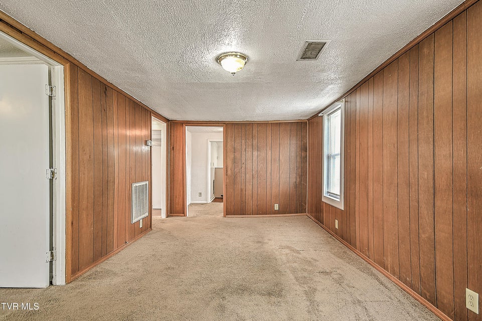 Photo #6: 1835 Highland Street