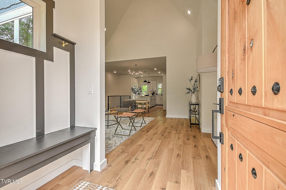 Photo #8: 425 Arlington Avenue