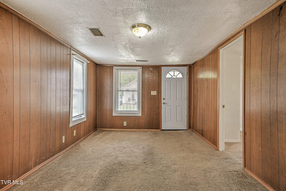 Photo #17: 1835 Highland Street