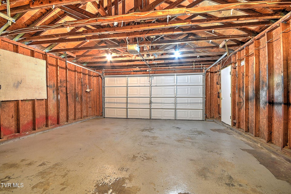 Photo #37: 1835 Highland Street