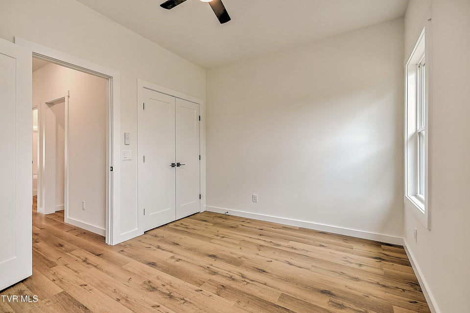 Photo #39: 425 Arlington Avenue