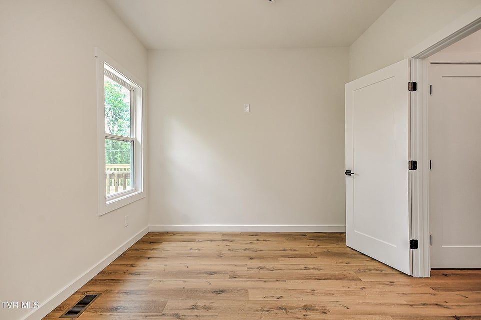 Photo #40: 425 Arlington Avenue