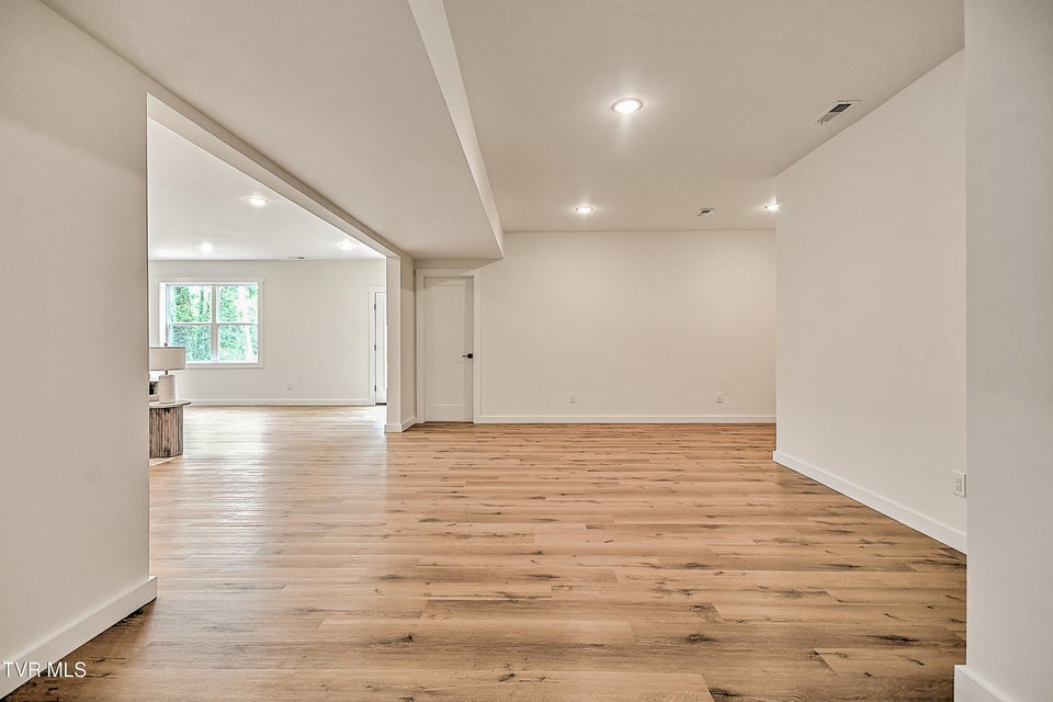 Photo #52: 425 Arlington Avenue