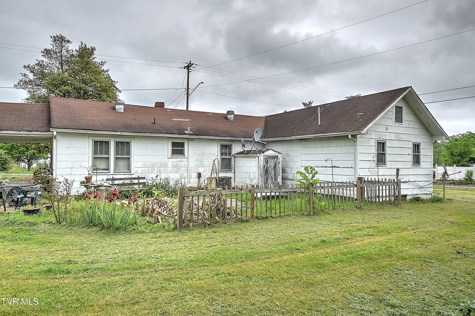 Photo #6: 201 Dover Avenue