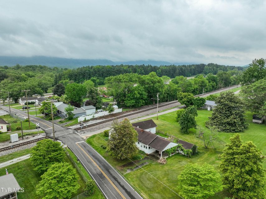 Photo #19: 201 Dover Avenue