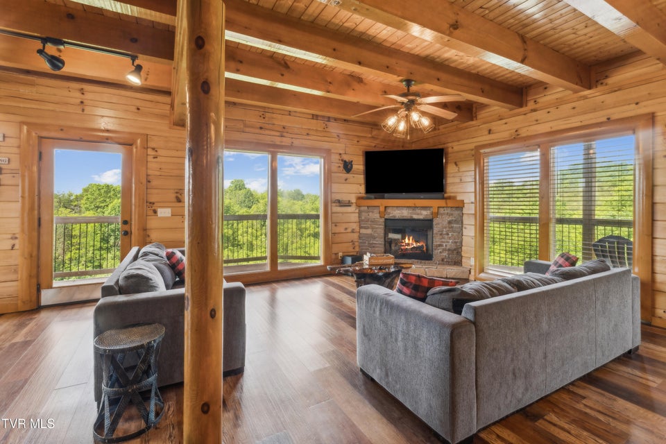 Photo #46: 2083 Kerr Rd 
