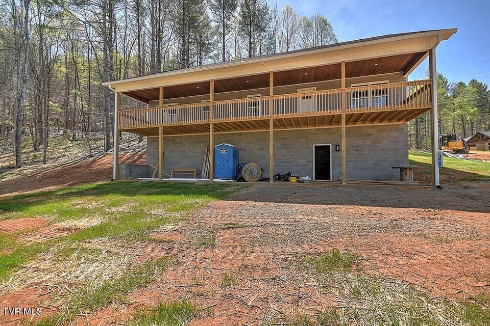 Photo #6: 512 Norris Rd ( Bridle Path) Road