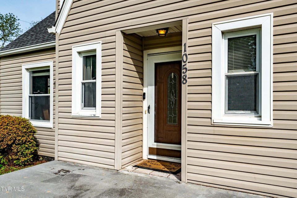 Photo #5: 1058 Smalling Road