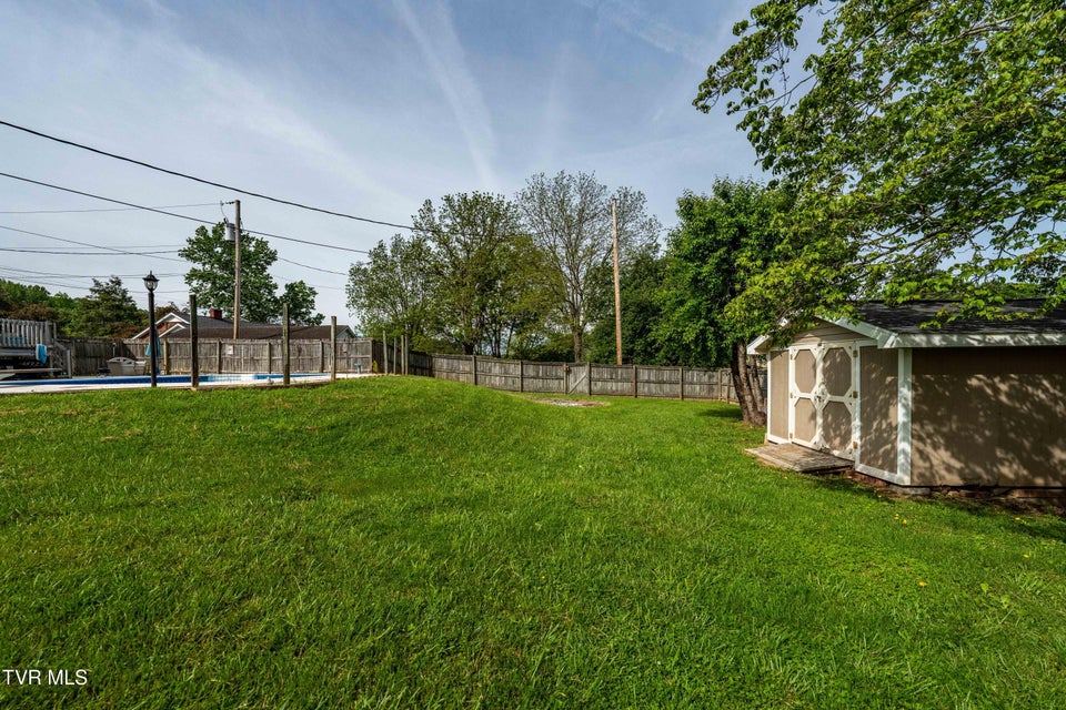 Photo #50: 1058 Smalling Road