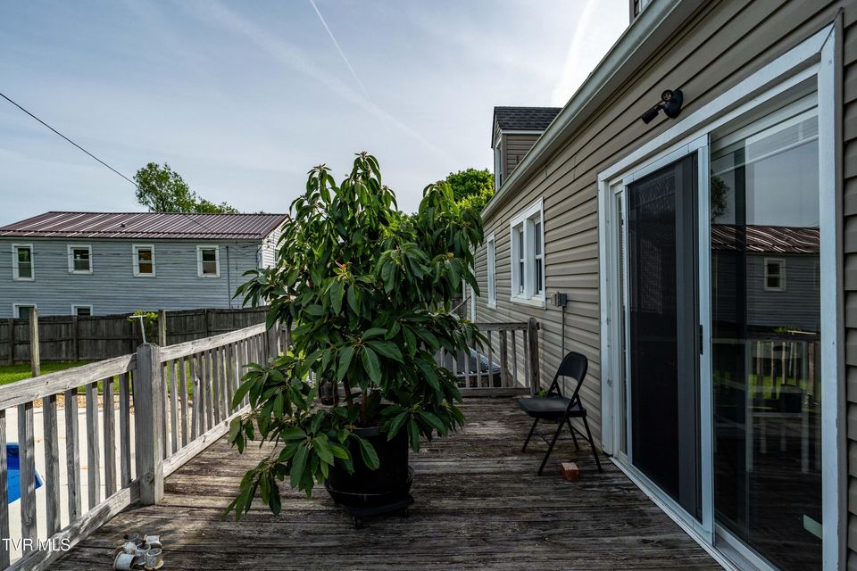 Photo #39: 1058 Smalling Road