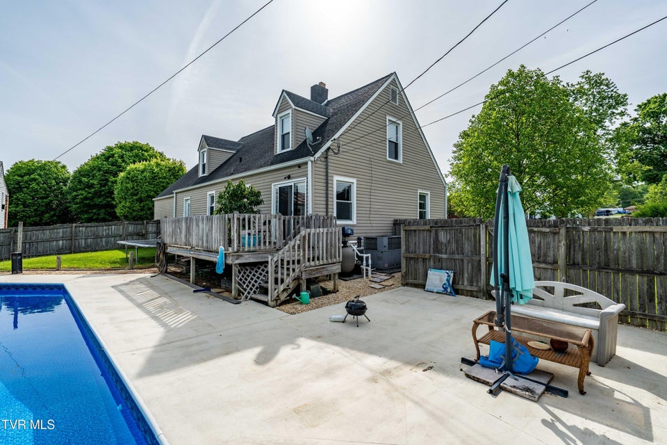 Photo #48: 1058 Smalling Road