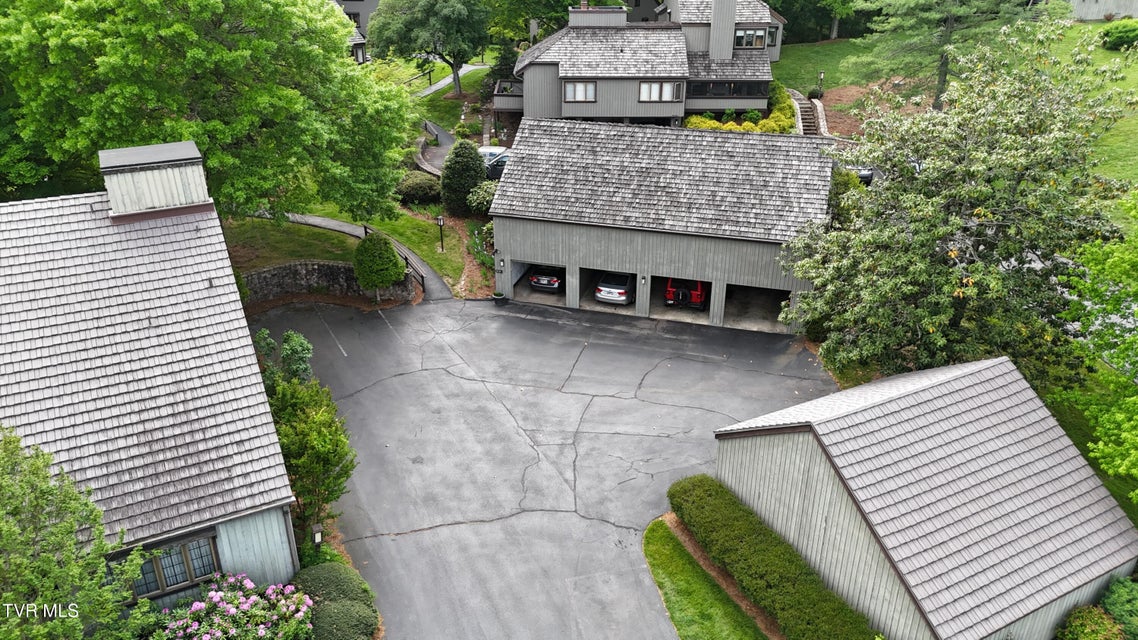 Photo #19: 15 Crown Circle