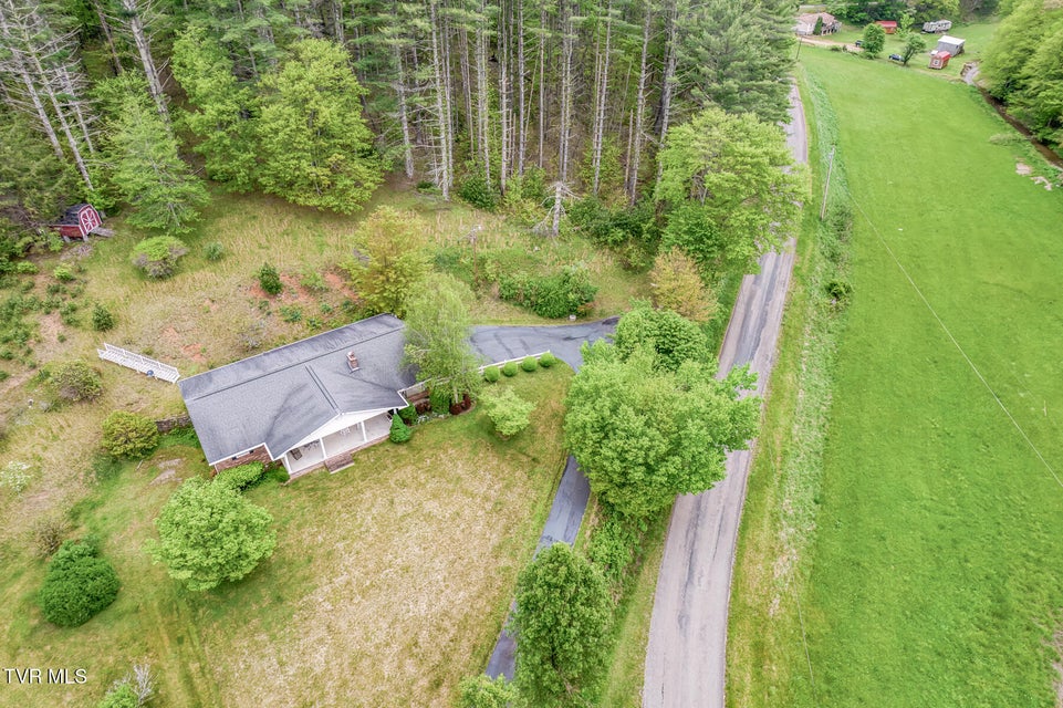 Photo #5: 953 Hubert Taylor Road