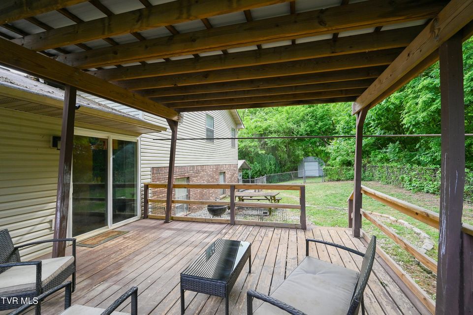 Photo #35: 1401 Colony Circle
