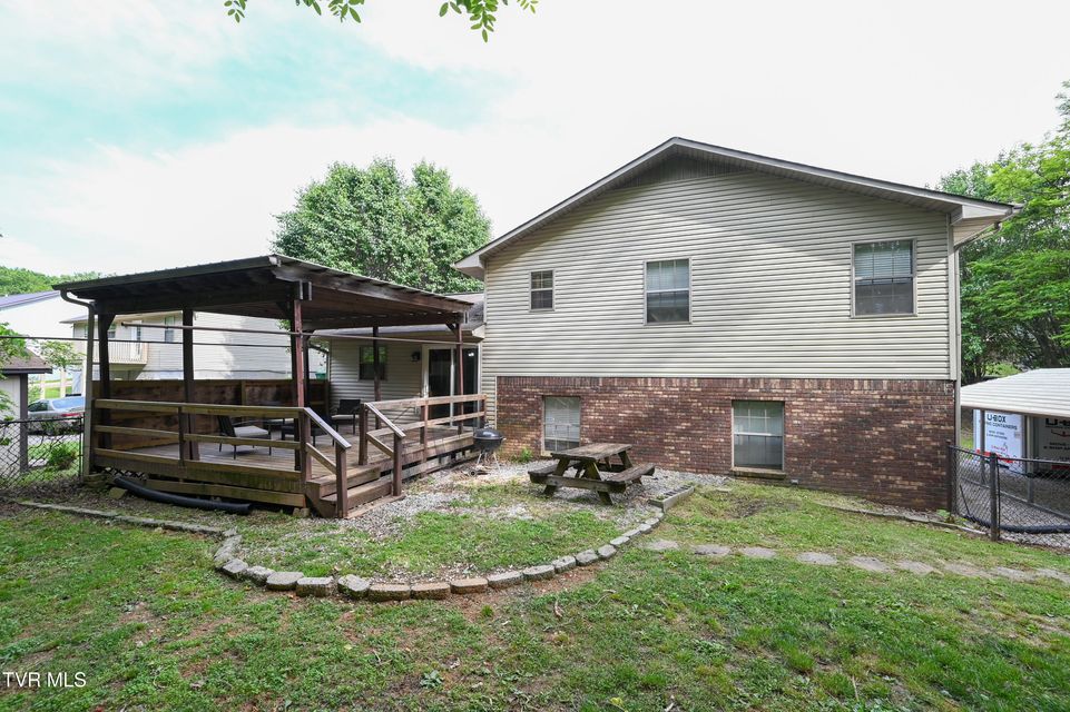 Photo #37: 1401 Colony Circle