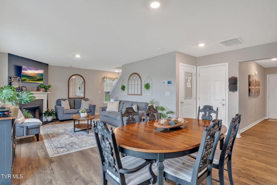 Photo #18: 2927 Southbridge Road