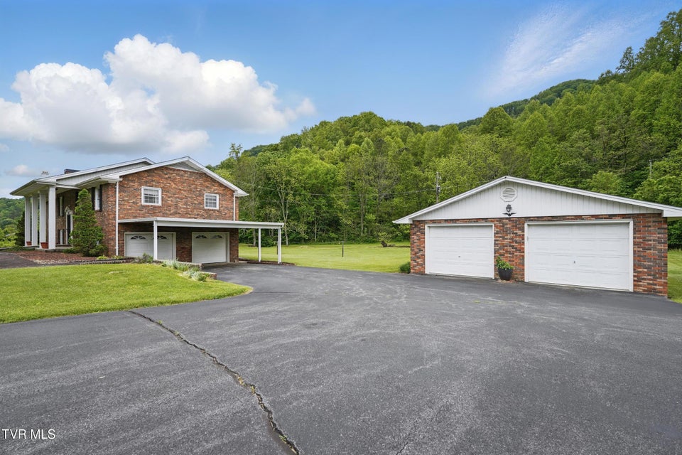 Photo #4: 2153 Daniel Boone Road