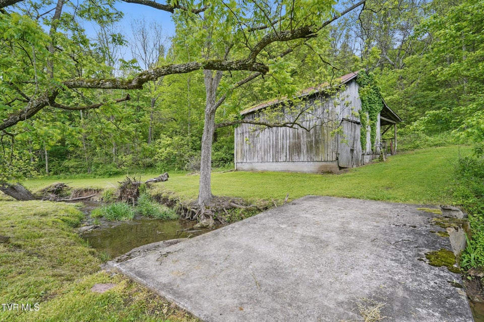 Photo #7: 2153 Daniel Boone Road