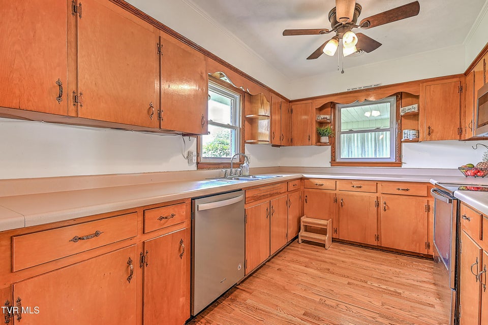 Photo #17: 113 Belmont Drive
