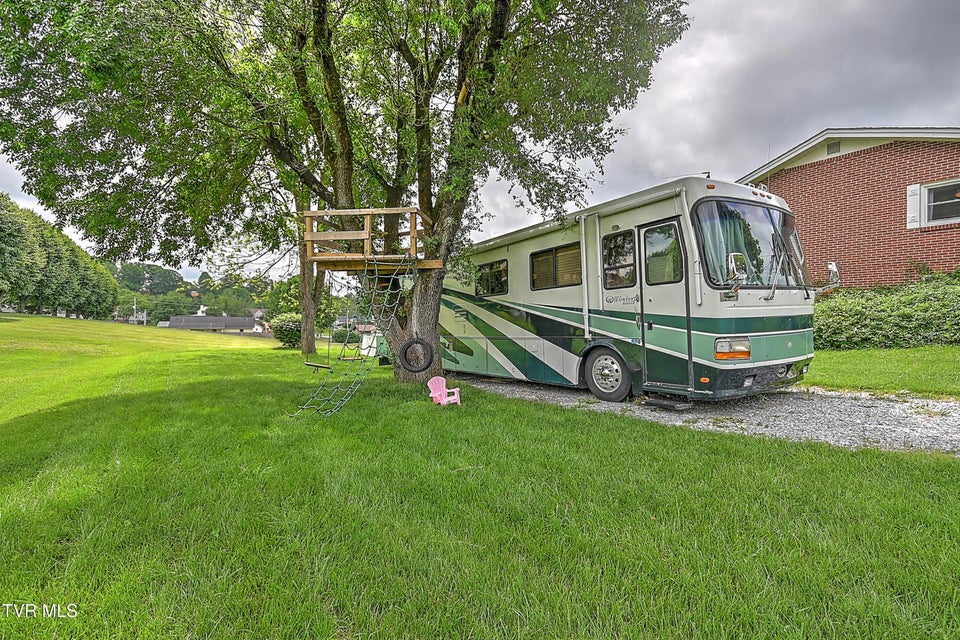 Photo #61: 113 Belmont Drive