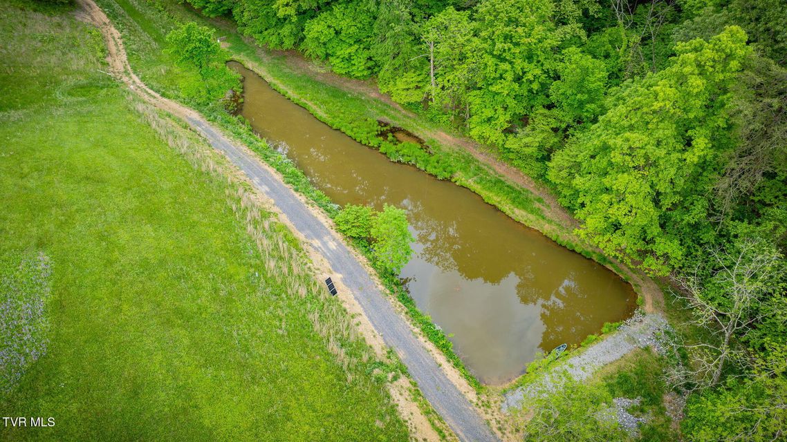 Photo #58: 838 Longs Bend Road