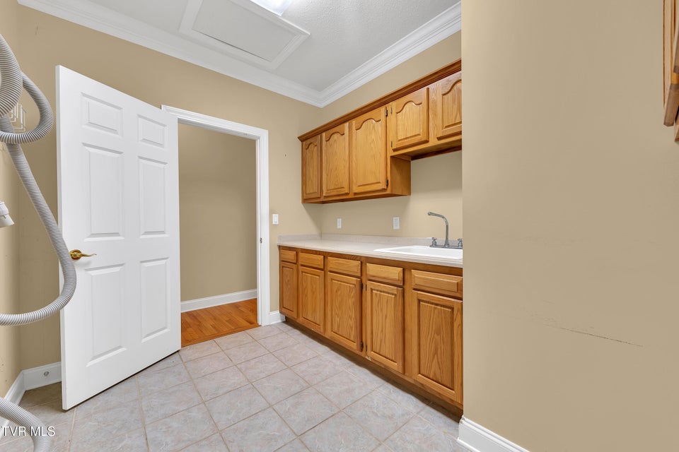 Photo #32: 199 Southwind Circle