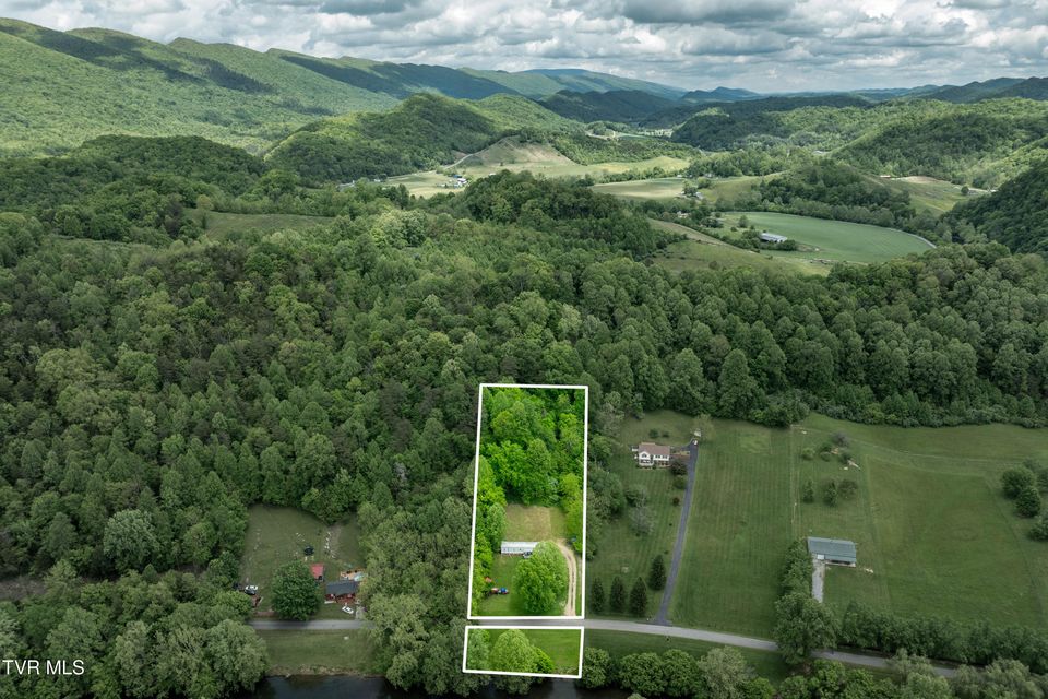 Photo #4: 4383 Swinging Bridge Road Road