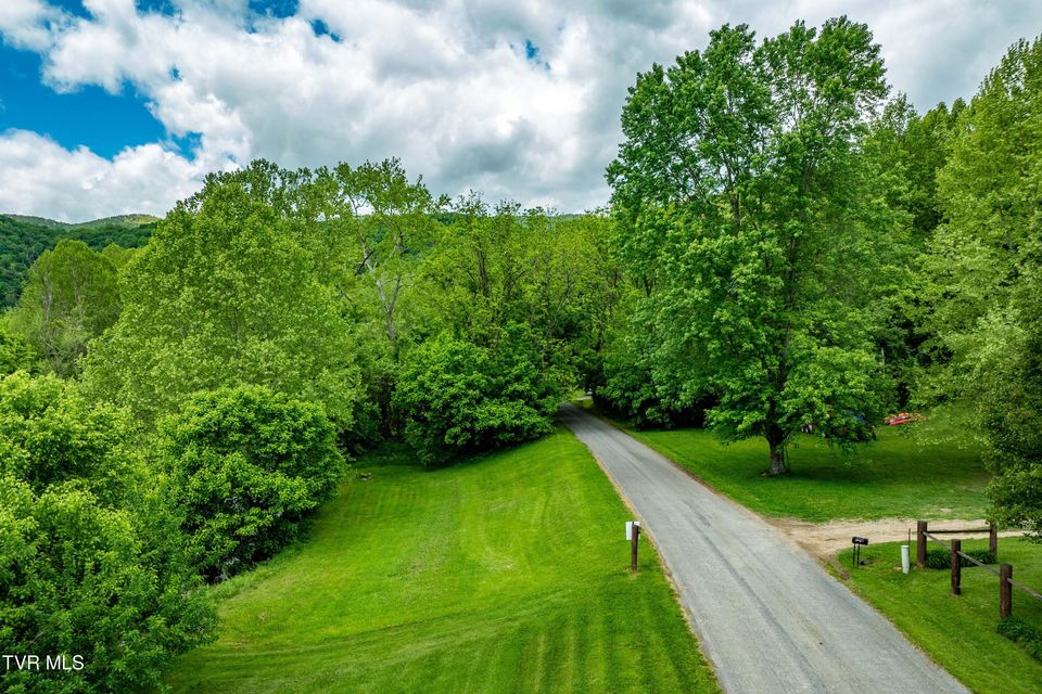 Photo #14: 4383 Swinging Bridge Road Road