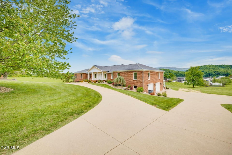 Photo #5: 20484 Lake Road