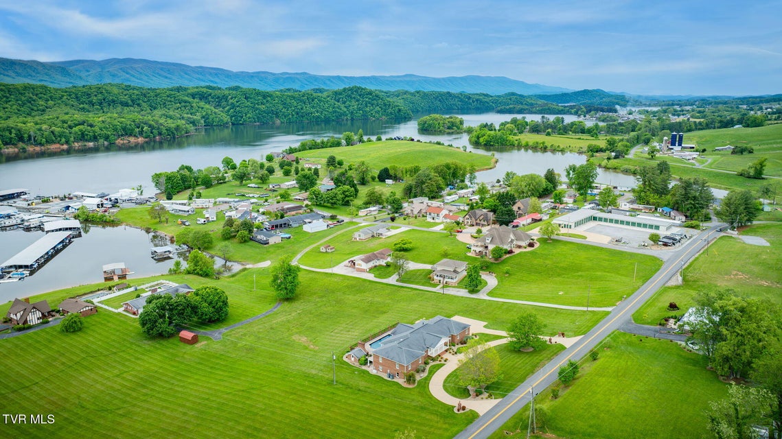 Photo #76: 20484 Lake Road