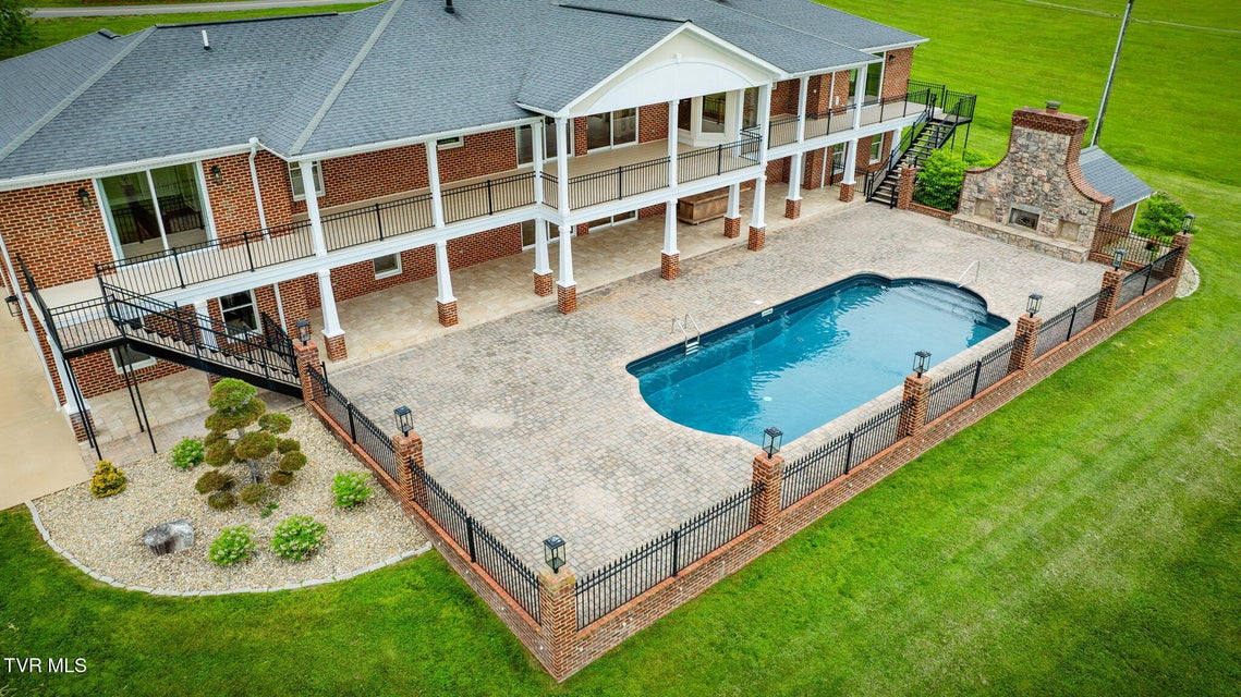 Photo #4: 20484 Lake Road